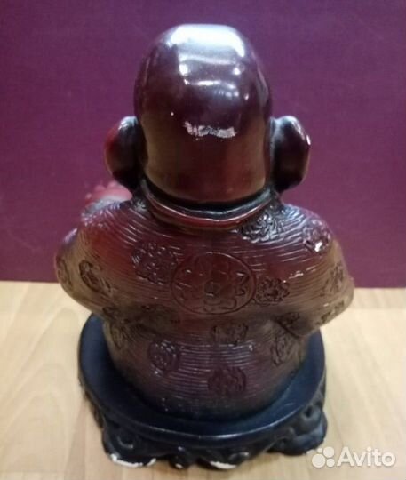 Большой Хотей, гипс. Есть незначительные потёртост