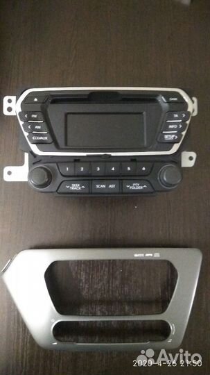 Штатная магнитола Киа Рио 3