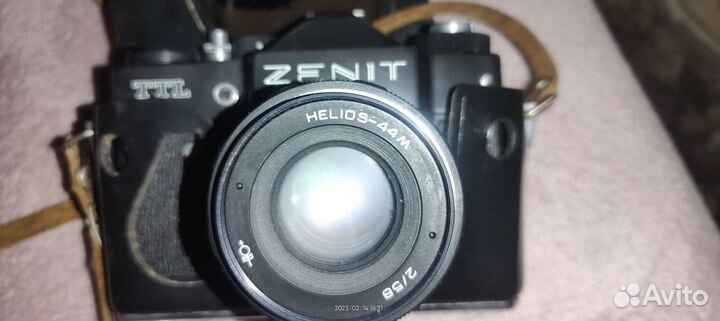 Пленочный фотоаппарат Зенит