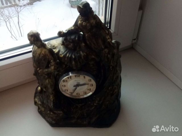 Часы настольные