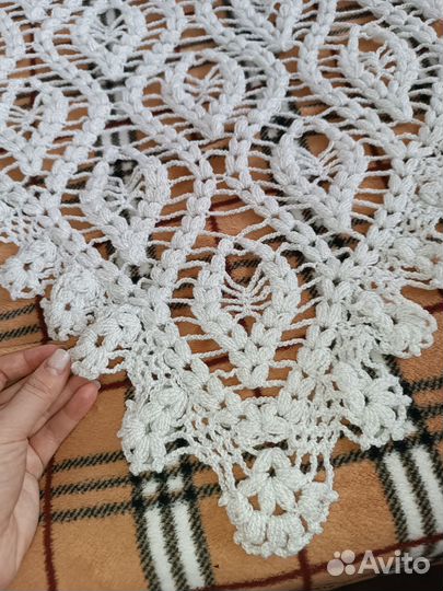 Платок вязанный