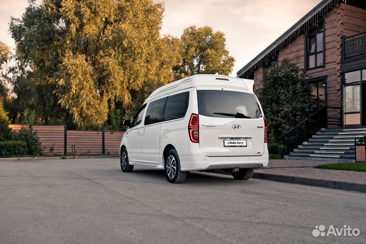 Hyundai Grand Starex 2.5 AT, 2018, 43 485 км