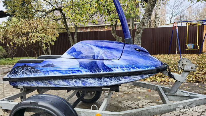 Стоячий гидроцикл Yamaha Super Jet