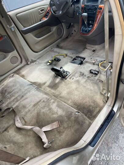 Химчистка салона автомобиля / Полировка автомобиля