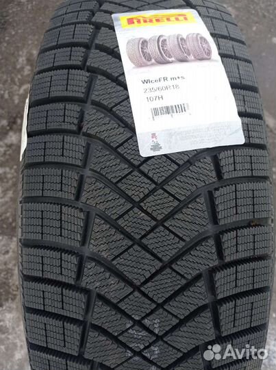 Pirelli Ice Zero FR 235/60 R18 107H