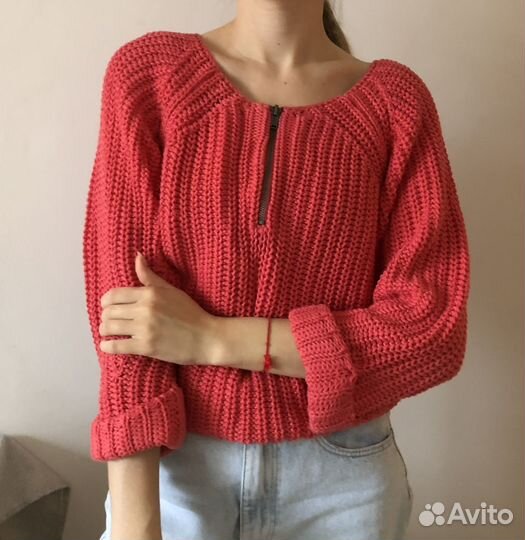 Свитер женский