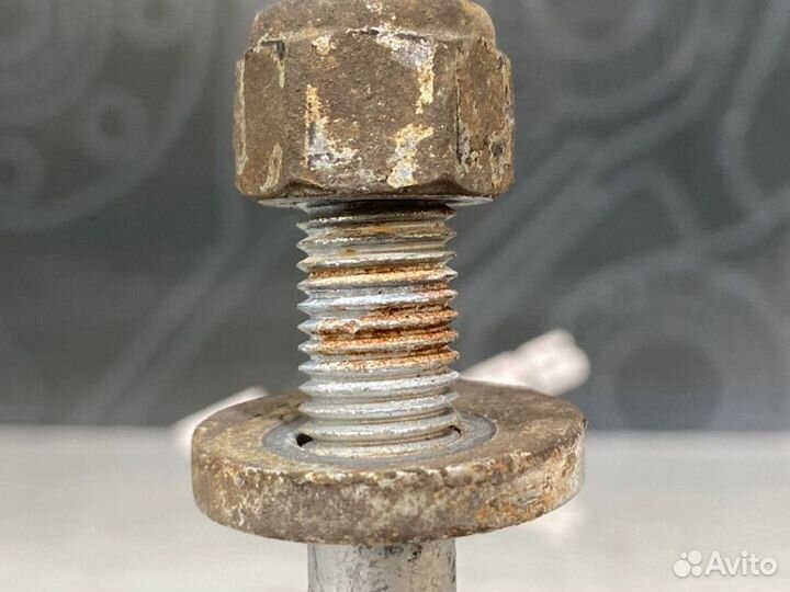 Болт развальный Audi A6 Allroad C6 AUK 2006