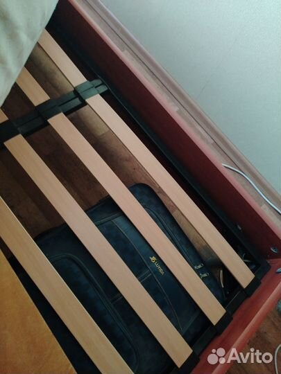 Продам кровать 160х200