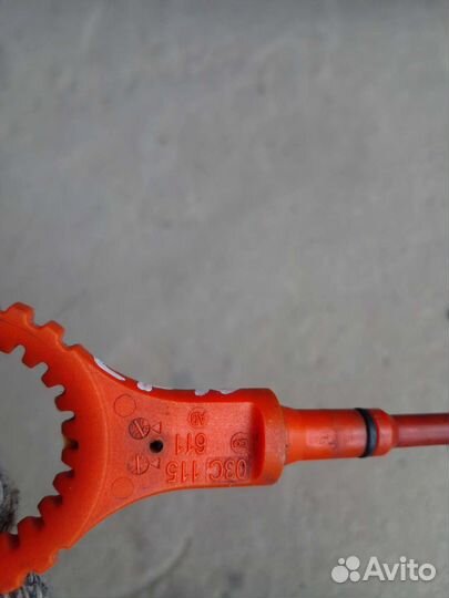 Щуп двигателя Volkswagen Polo 5 CFN 1.6