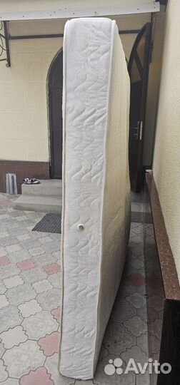 Матрас 180Х200 бу