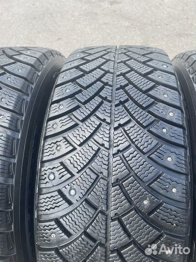 Bfgoodrich G-Force Stud 205/55 R16