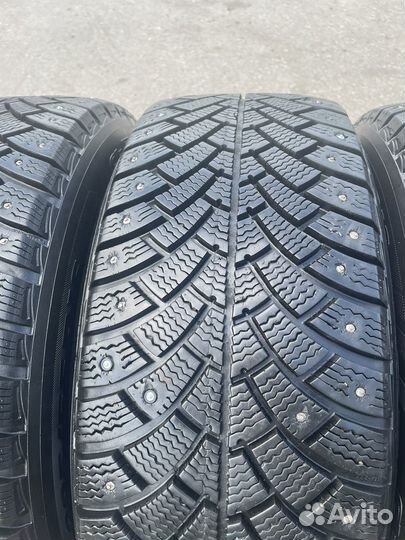 Bfgoodrich G-Force Stud 205/55 R16