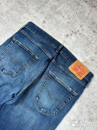 Джинсы Levis 502