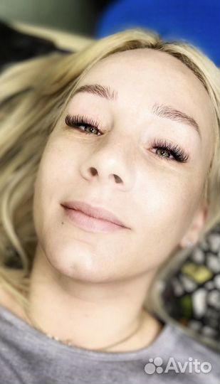 Наращивание ресниц, брови, маникюр (гель лак )