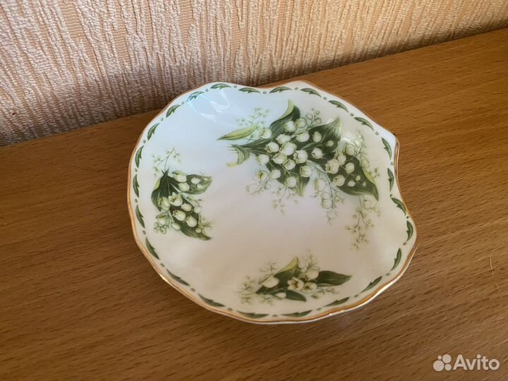 Посуда фарфоровая