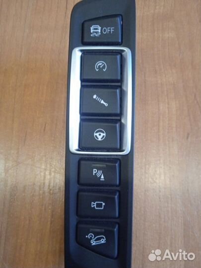 Панель управления в центр консоли Bmw X6 F86 S63