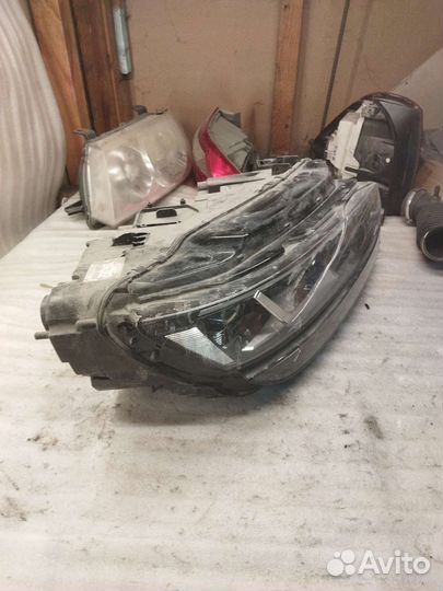 Донор Фара Volkswagen Tiguan 17 Full Led