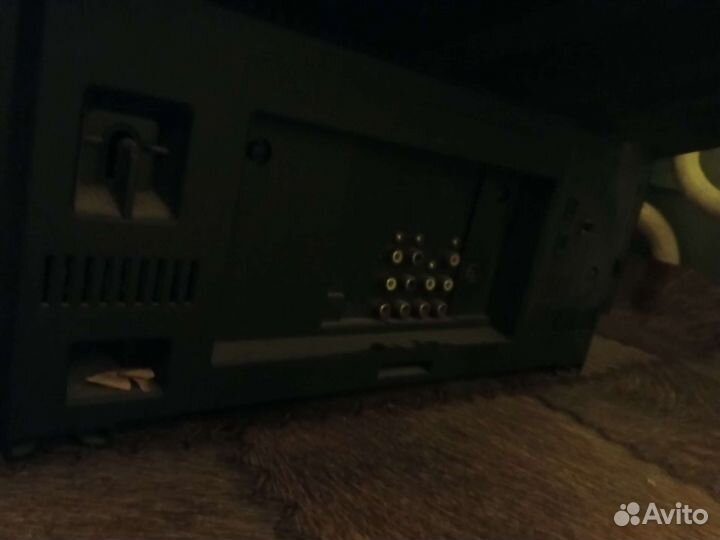 Телевизор JVC