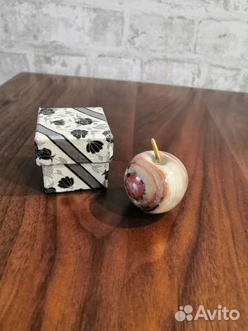 Фигурка из натурального камня