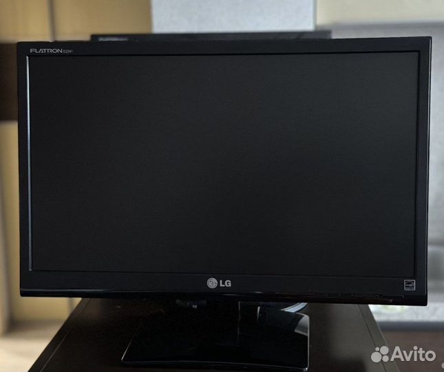 Монитор LG Flatron E 2241