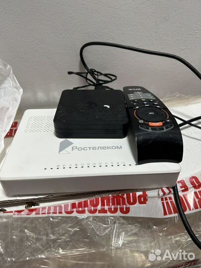 TV приставка и роутер