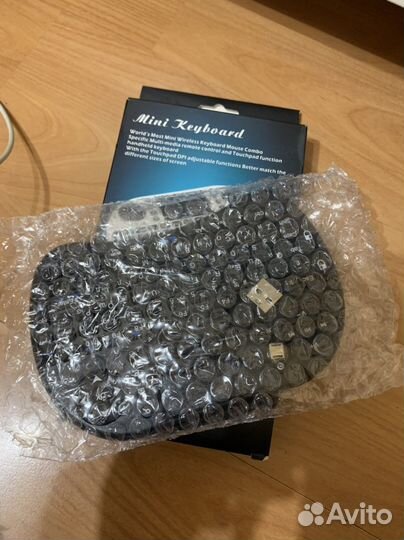 Беспроводная мини клавиатура