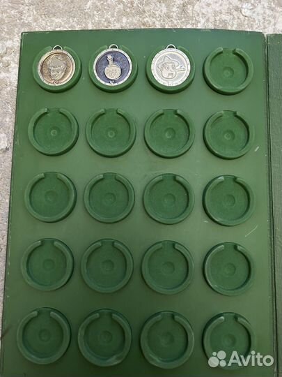 Шрек медальоны