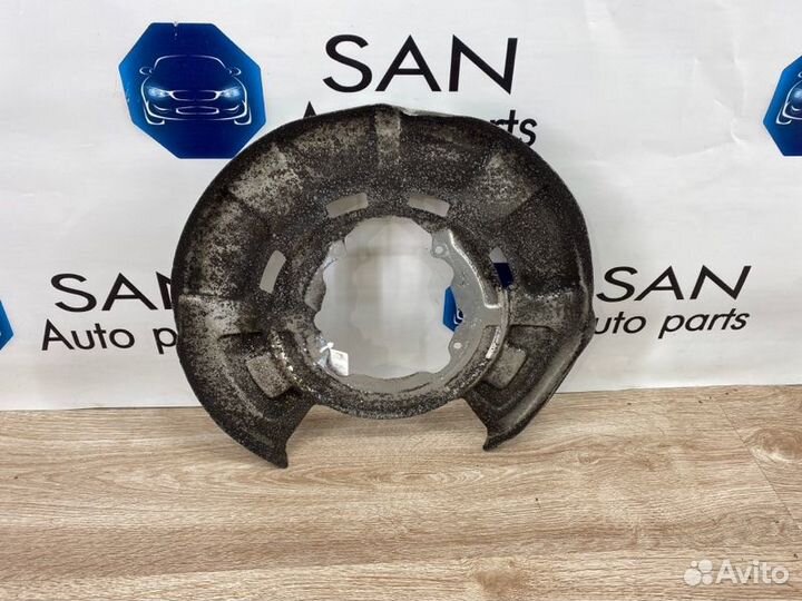 Пыльник тормозного диска задний Bmw X5 Рест E70