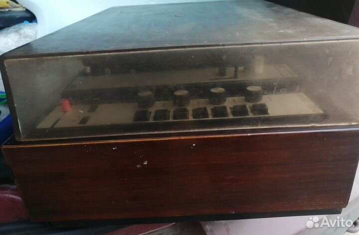 Проигрыватель винила вега 002