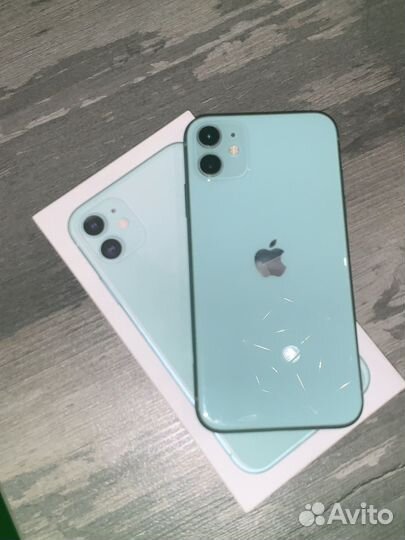 iPhone 11, 64 ГБ