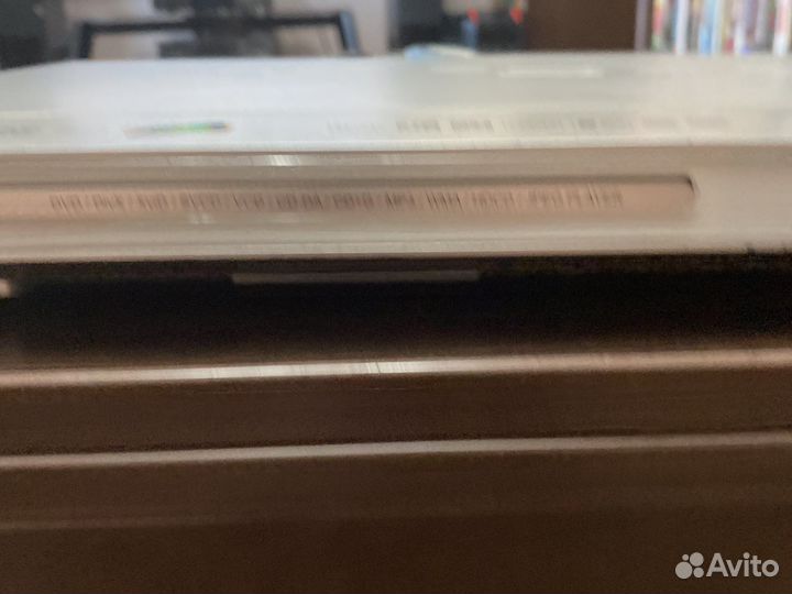 Двд проигрыватель BBK-DV516si