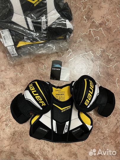 Нагрудник хоккейный детский