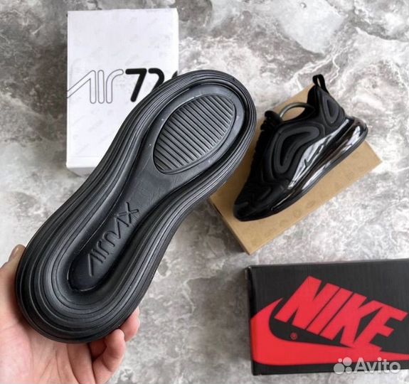 Nike air max 720