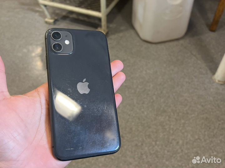 iPhone 11, 128 ГБ