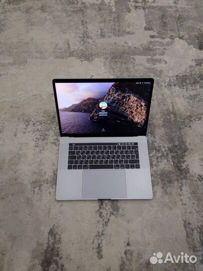Apple MacBook Pro 15 2017 полный комплект