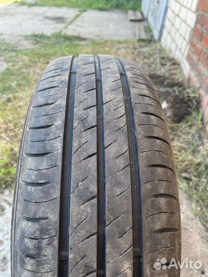 Kumho Ecowing ES01 KH27 185/65 R15