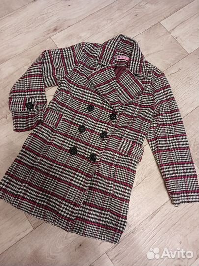 Пальто для девочки 140