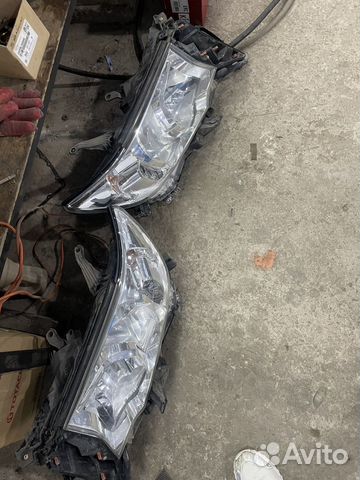 Фары передние Toyota Land Cruiser Prado 150