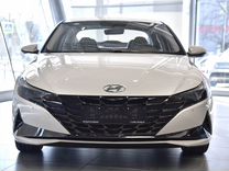 Новый Hyundai Elantra 1.5 CVT, 2022, цена от 1 770 000 руб.