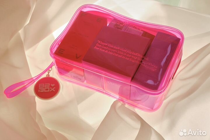 Косметичка новая 82box Jennyhouse и кофе в подарок