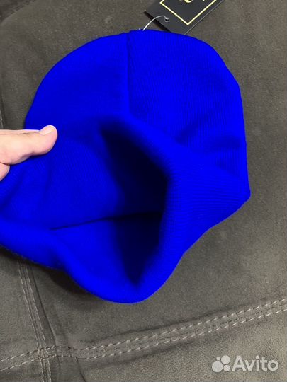 Шапка новая