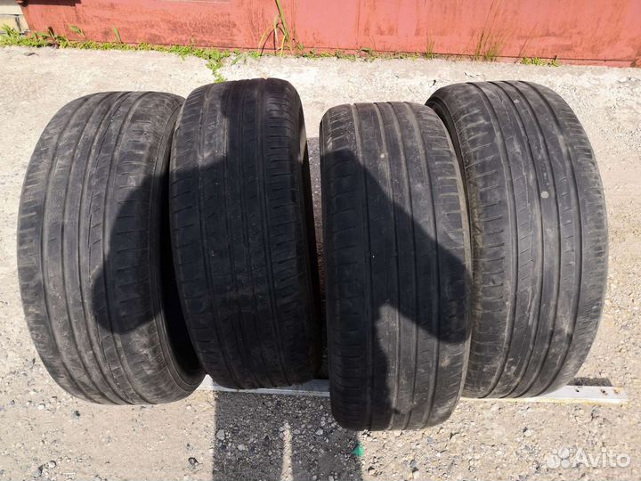 Yokohama BluEarth AE50 235/55 R18