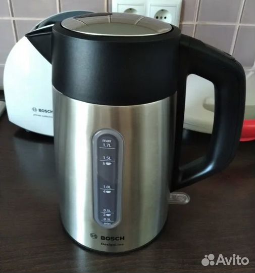 Электрочайник Bosch TWK 4P440 серебристый