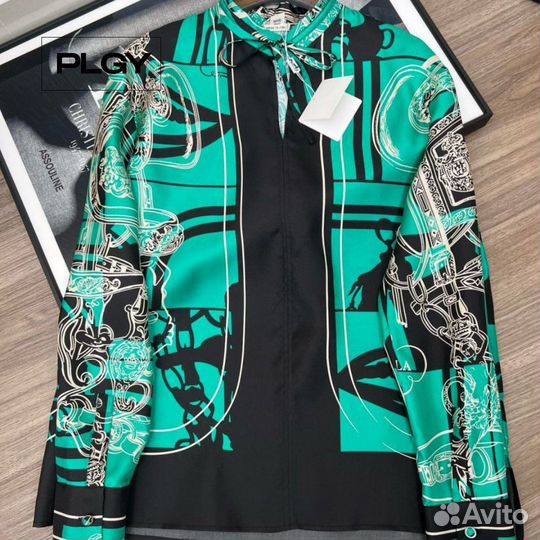 Шелковая яркая рубашка Hermes с акцентами