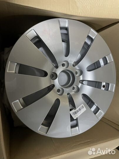 Комплект дисков Mersedes Benz W205 R16