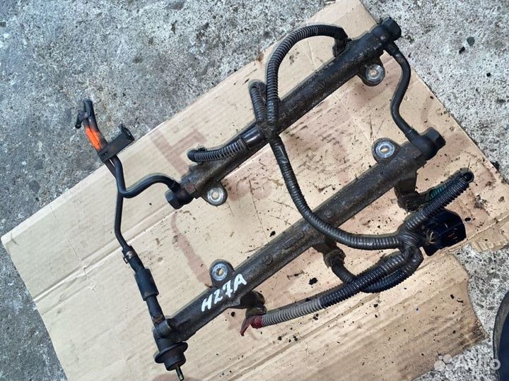 Форсунка топливная Suzuki Grand Vitara H27A