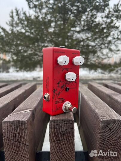 Гитарная педаль Distortion