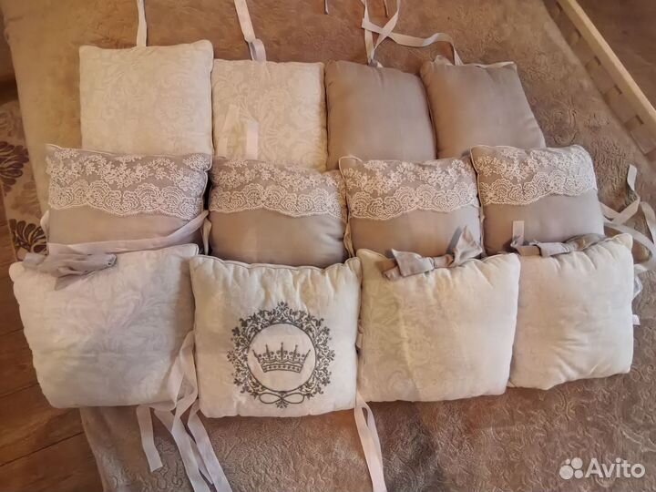 Бортики в кроватку подушки