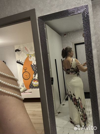 Вечернее платье