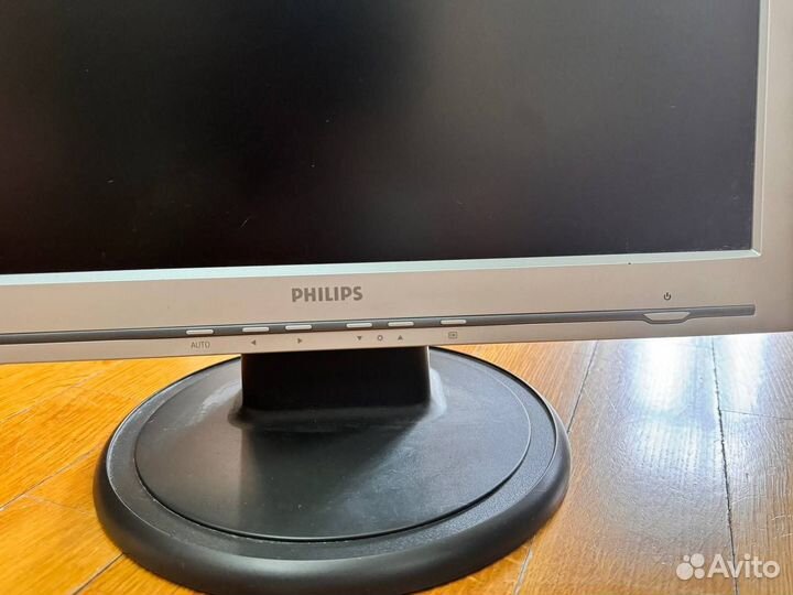 Монитор Philips 190V